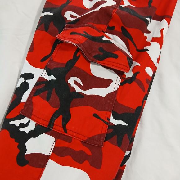 ALMOST FAMOUS Women's L Red/Black/White Camo Cargo Pants Cotton/Spandex Blend - Picture 7 of 12